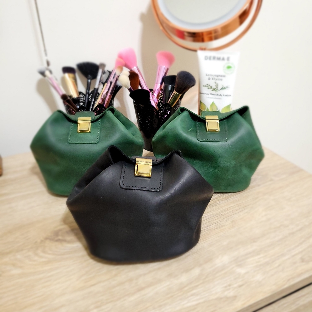 Leather make-up bag